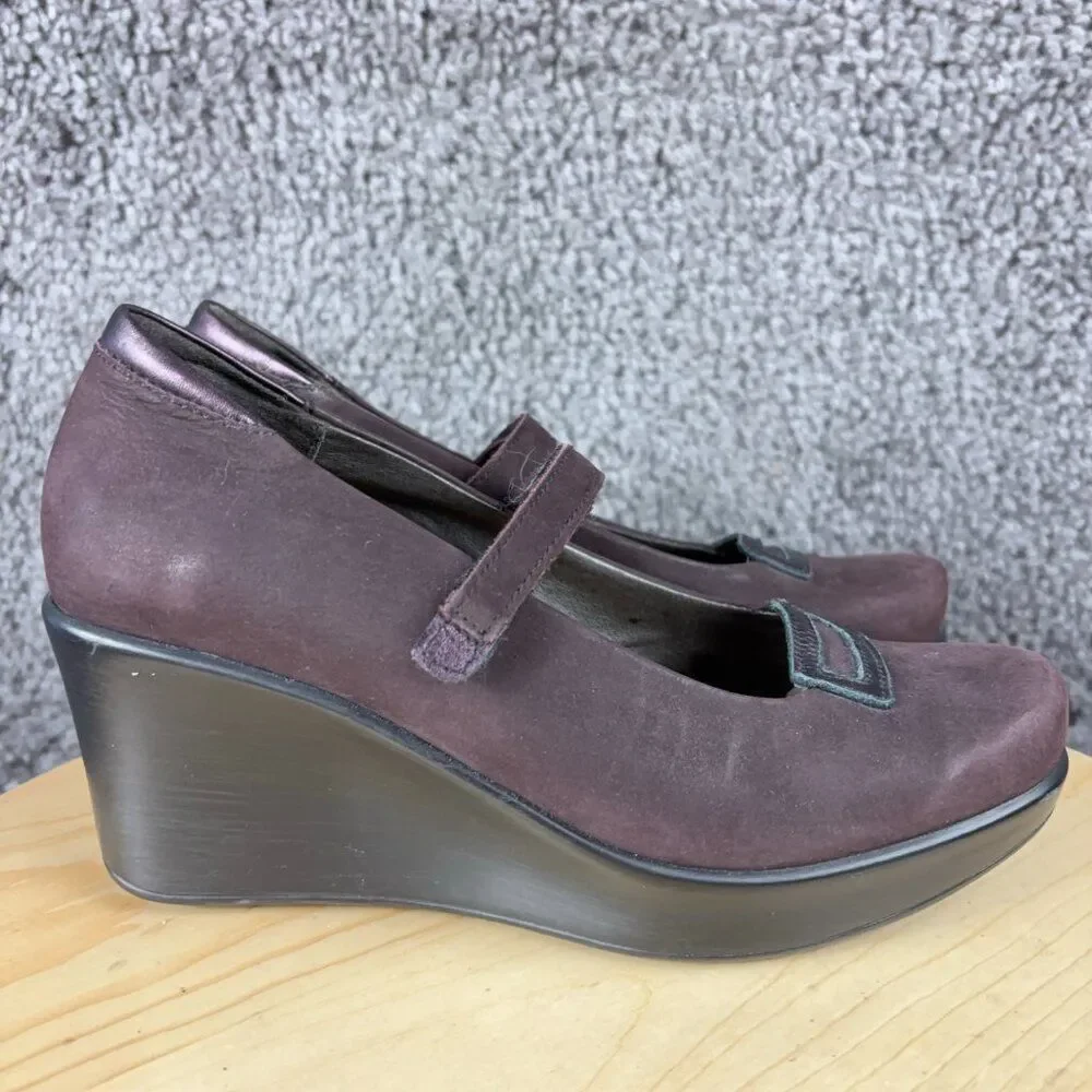 Naot Shoes Day Wedge Heel Mary Jane Womens Size 6 Purple Nubuck Leather Pump